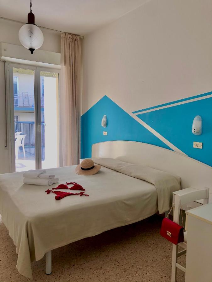 Hotel Serafini Rimini Exterior photo