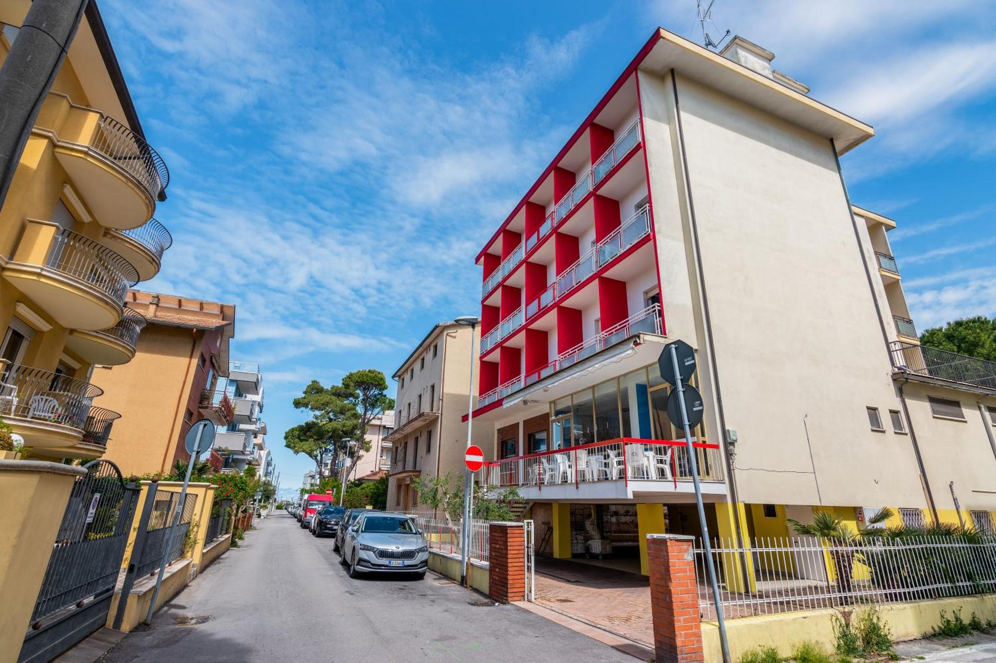 Hotel Serafini Rimini Exterior photo